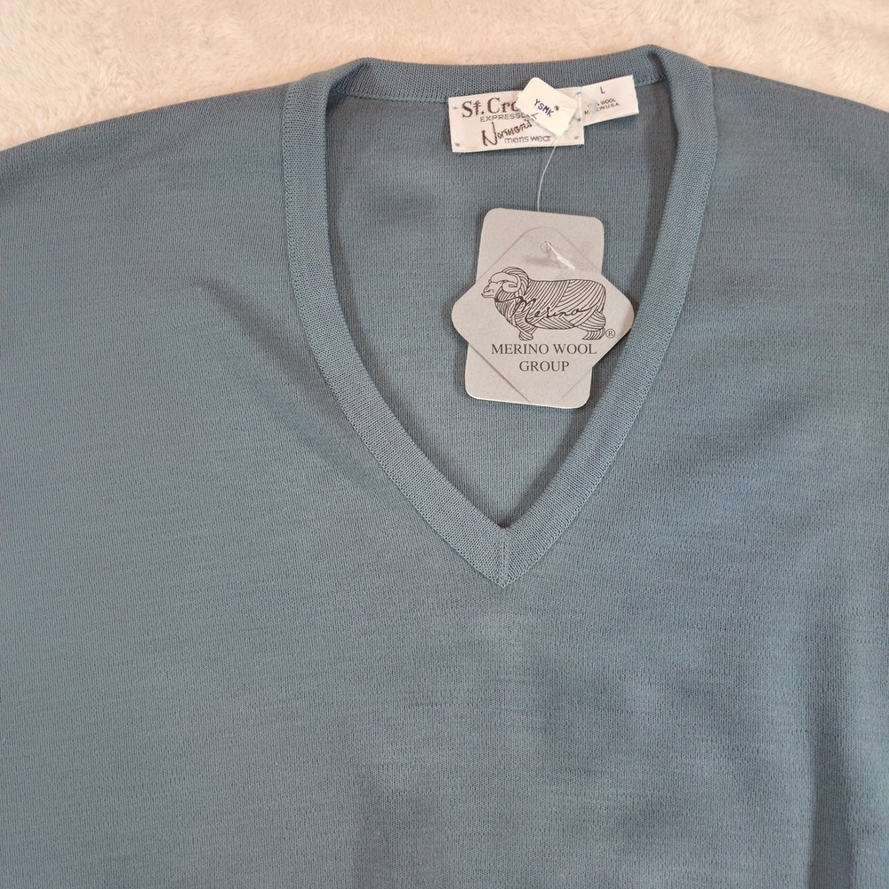 NWT St. Croix Knits Mens V-Neck Sweater Large Blue 100% Merino Wool Made in USA